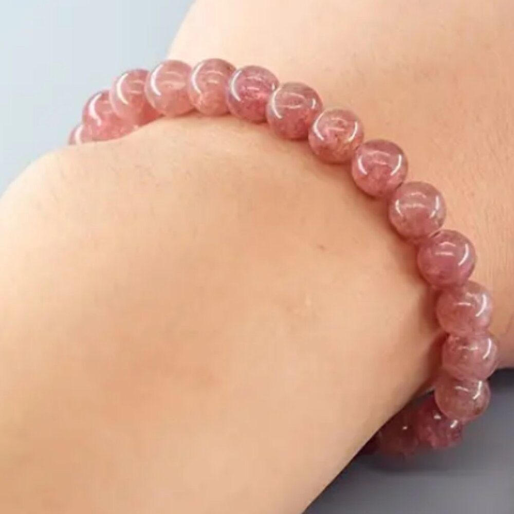 🌺 🌺 🌺 Natural Strawberry Quartz Stretch Bracelet - Picture 3 of 3